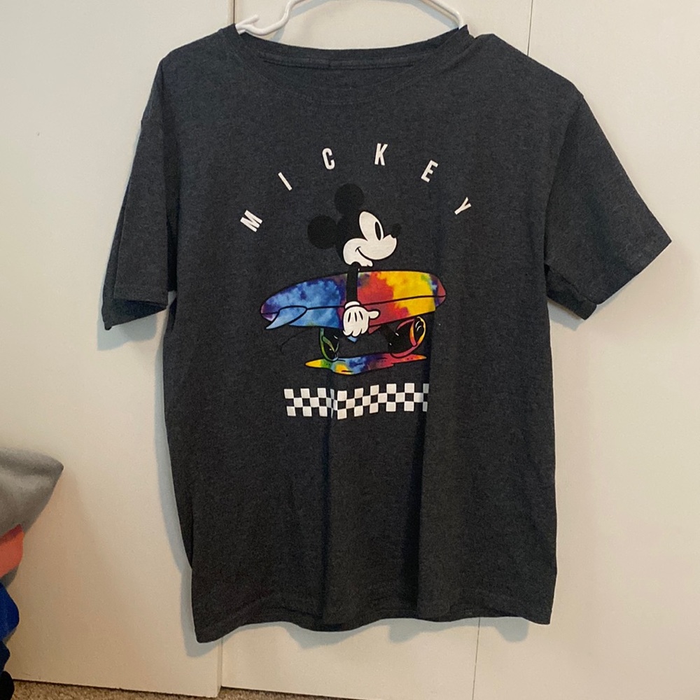 DISNEY BRAND, mickey t-shirt, cotton, barley worn, new condition, kids size XL